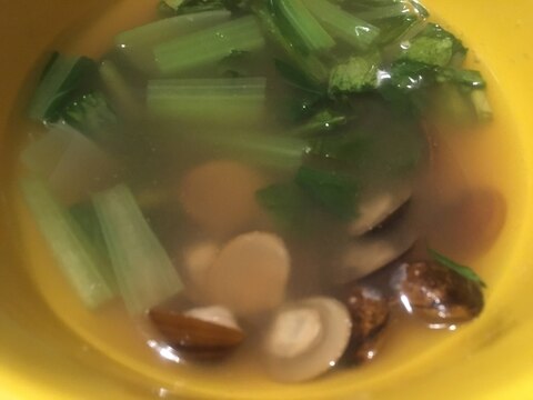小松菜、しじみの味噌汁